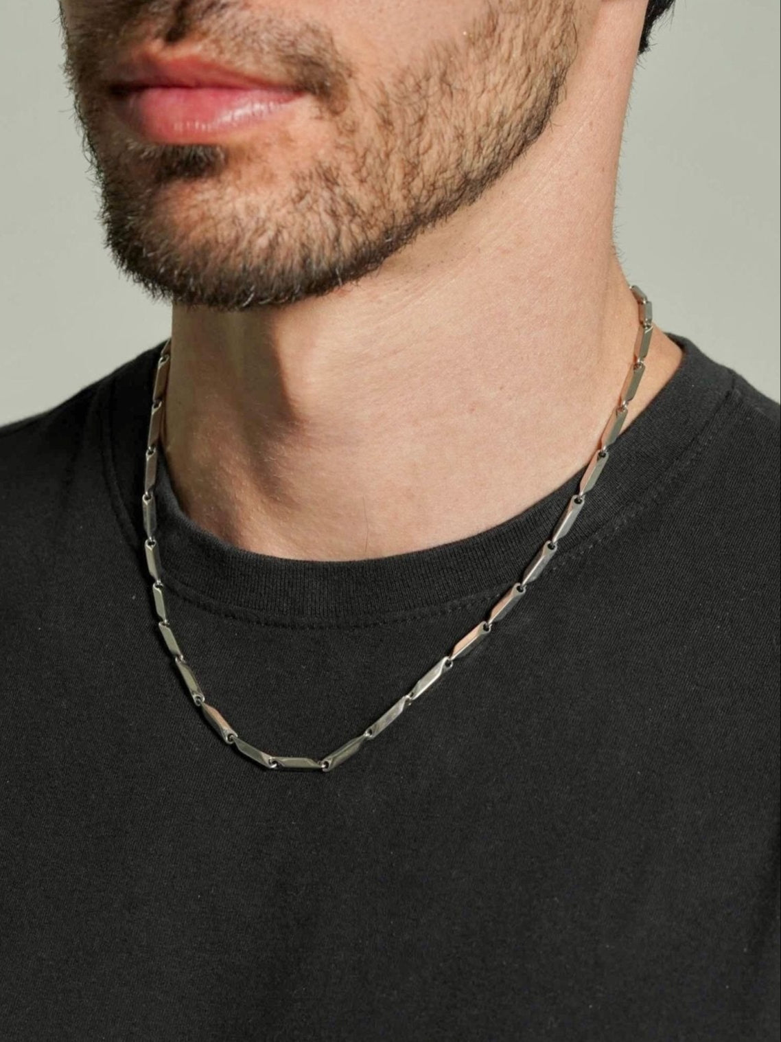 Dainty Chain Necklace Men - Main Image