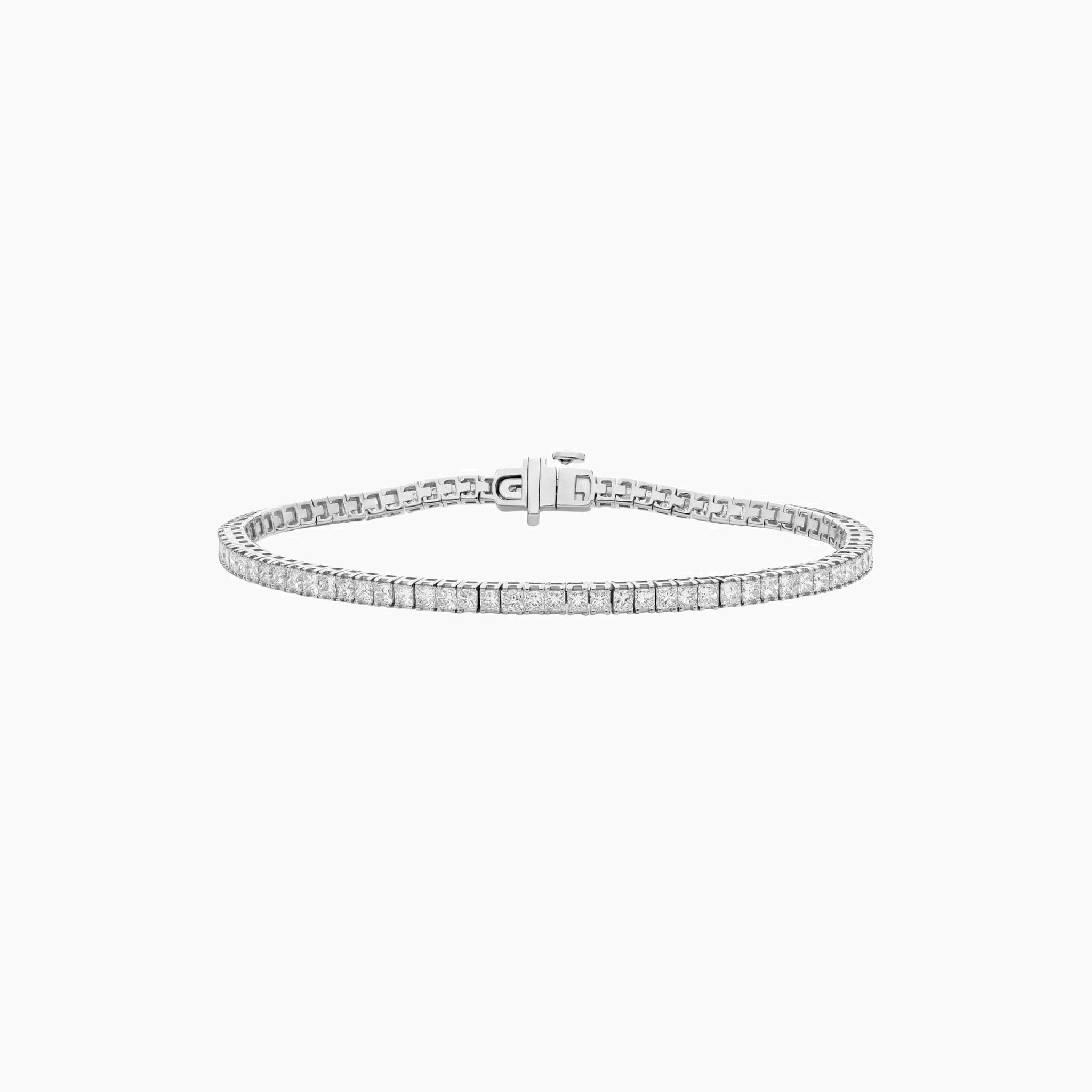 2 mm princess-cut moissanite tennis bracelet in white gold vermeil, full product view.