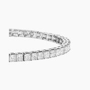 3 mm princess-cut moissanite tennis bracelet in white gold vermeil, close-up detail.