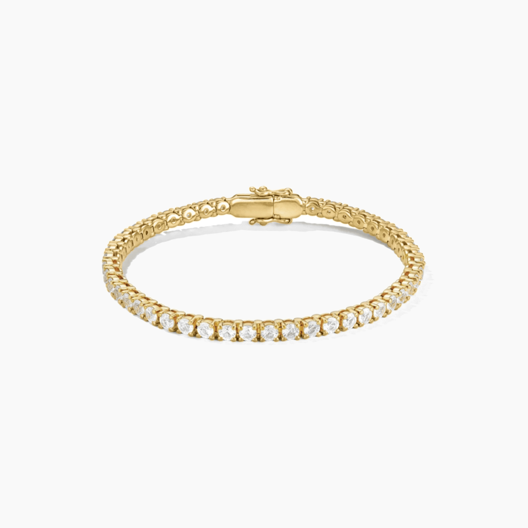 4 mm moissanite tennis bracelet in yellow gold vermeil, closed view.