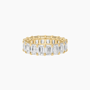 9 ct emerald-cut moissanite eternity ring in yellow gold vermeil, front view.