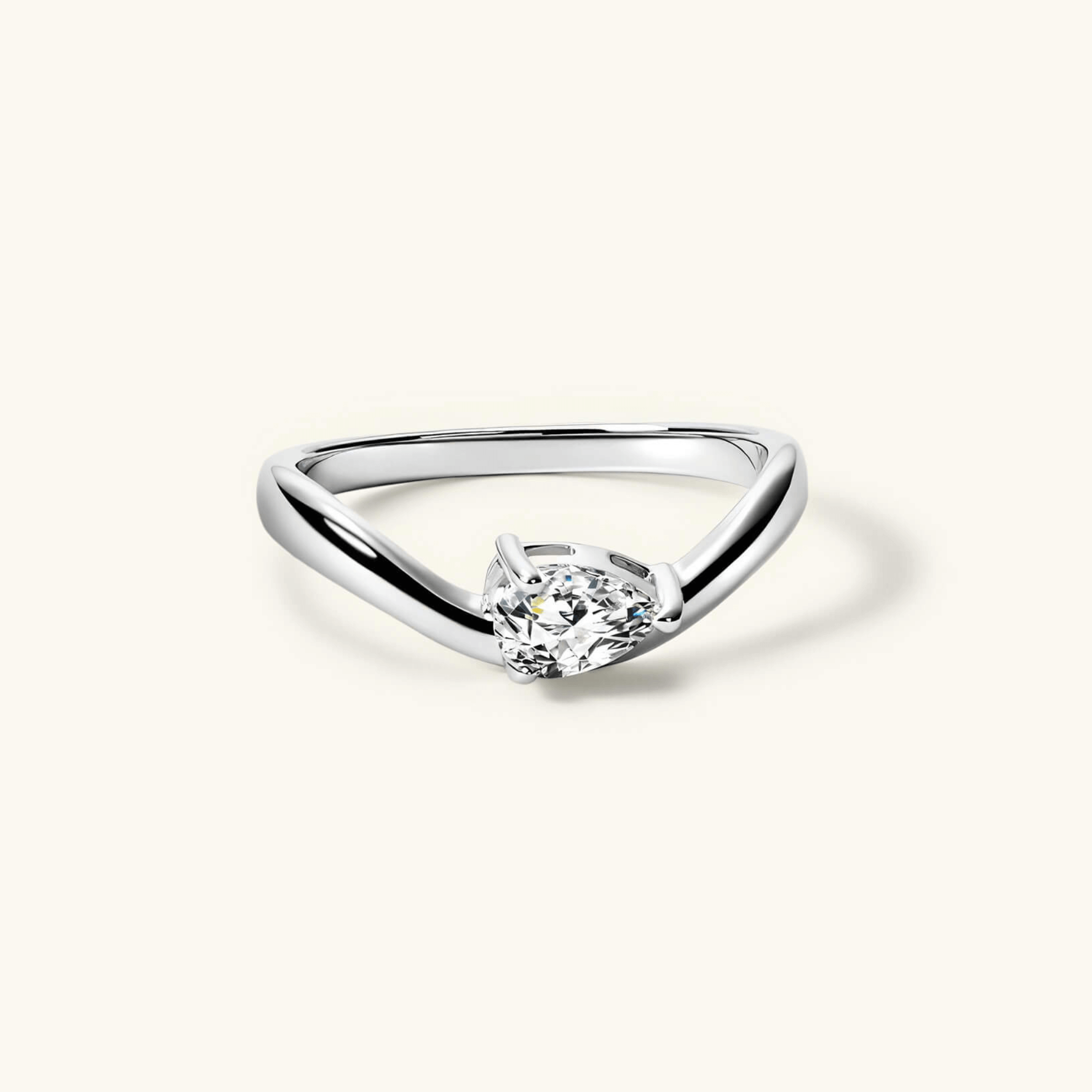 Moissanite Slim Dome Figure Ring