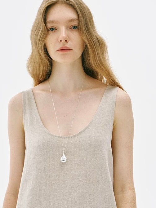 Teardrop Pendant Necklace