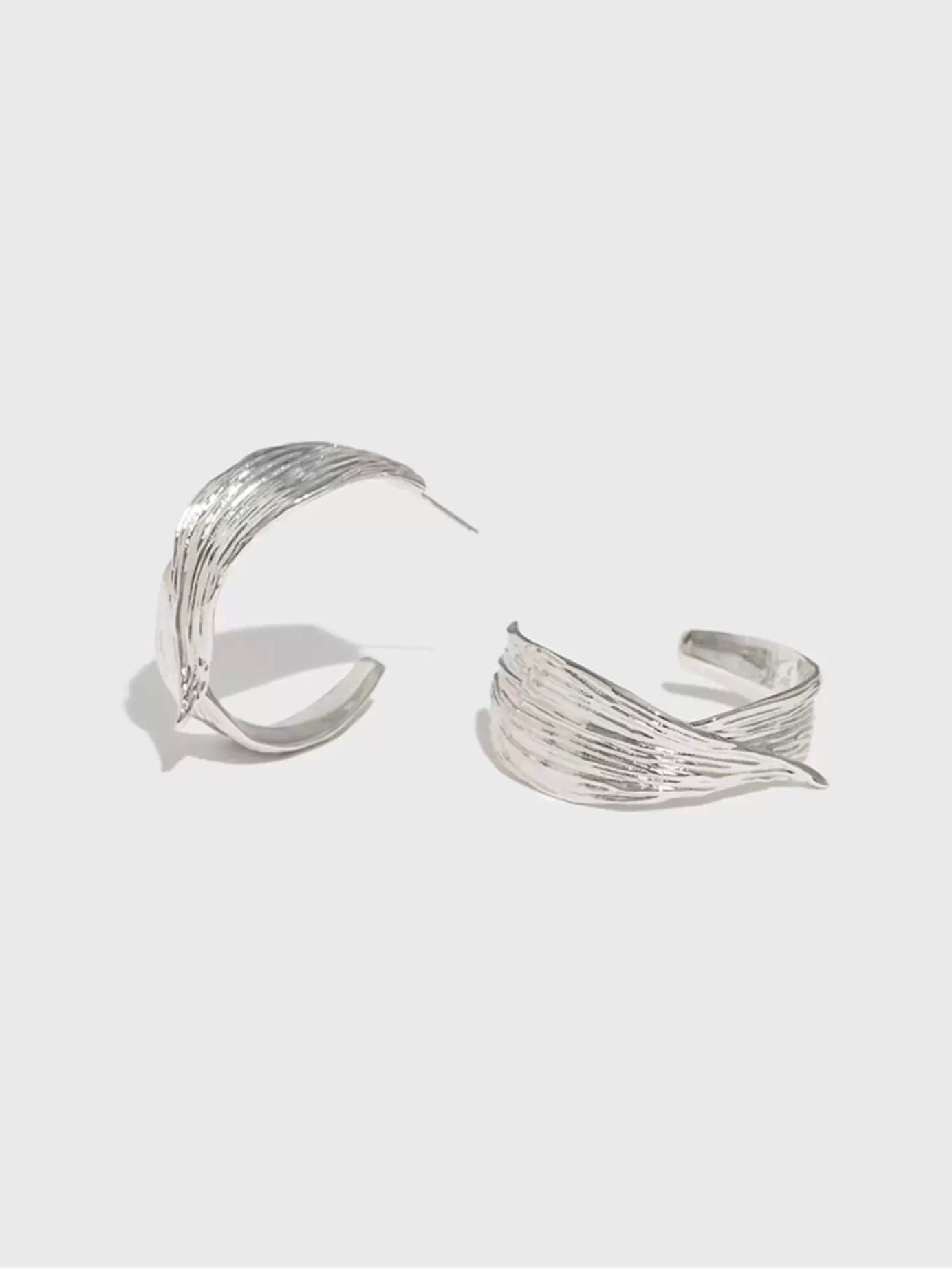 Leaf Figure Hoops