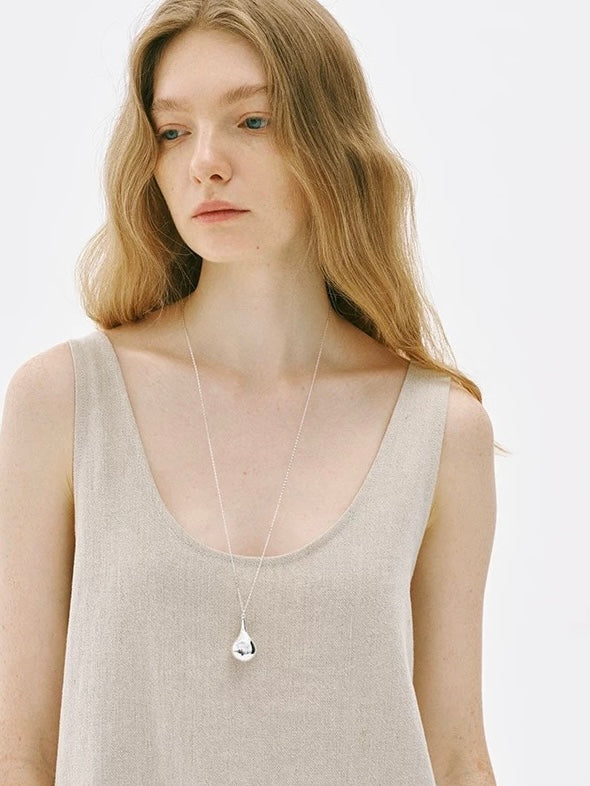 Teardrop Pendant Necklace