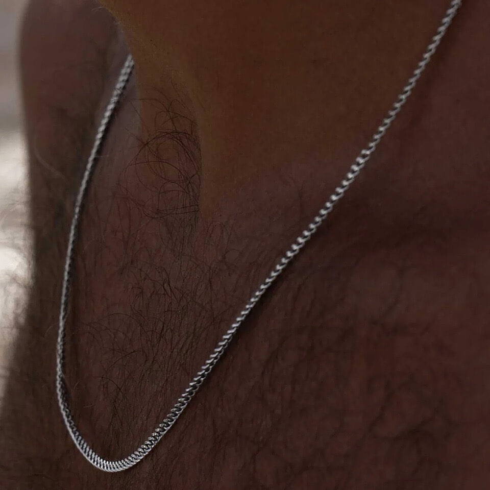 Minimal Chain Necklace Men