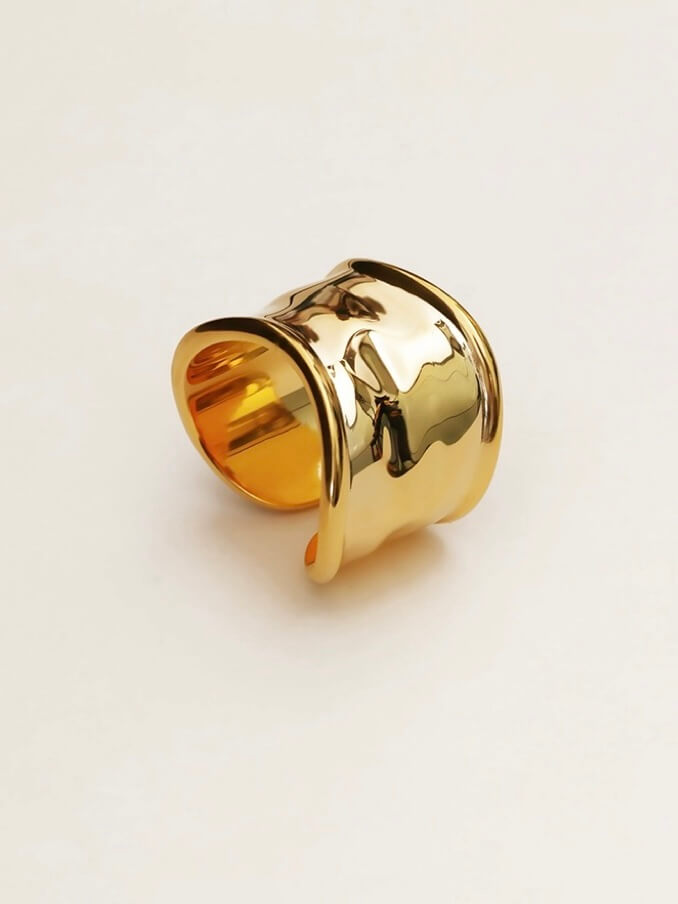 Mega Dome Figure Ring - Women&#39;s Rings - Someone &amp; HerOwn