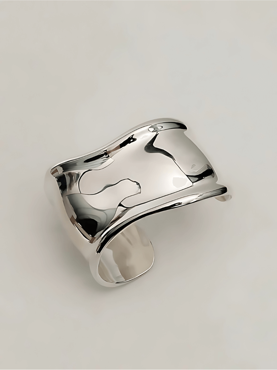 Mega Dome Figure Cuff