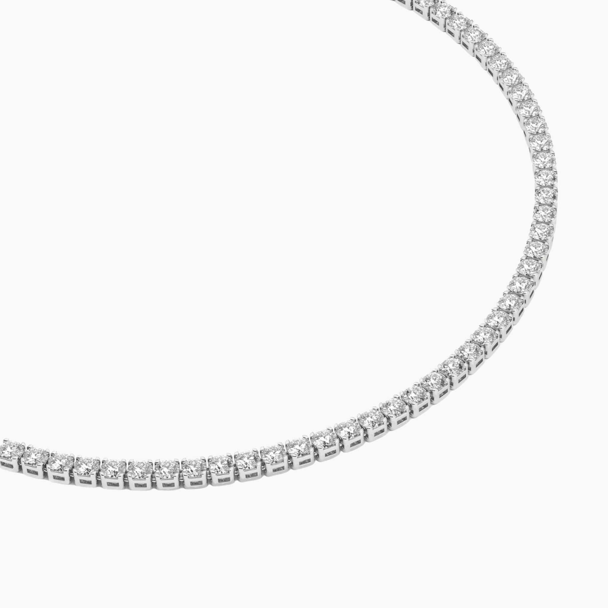 Moissanite half tennis bolo bracelet in white gold vermeil, close-up detail.