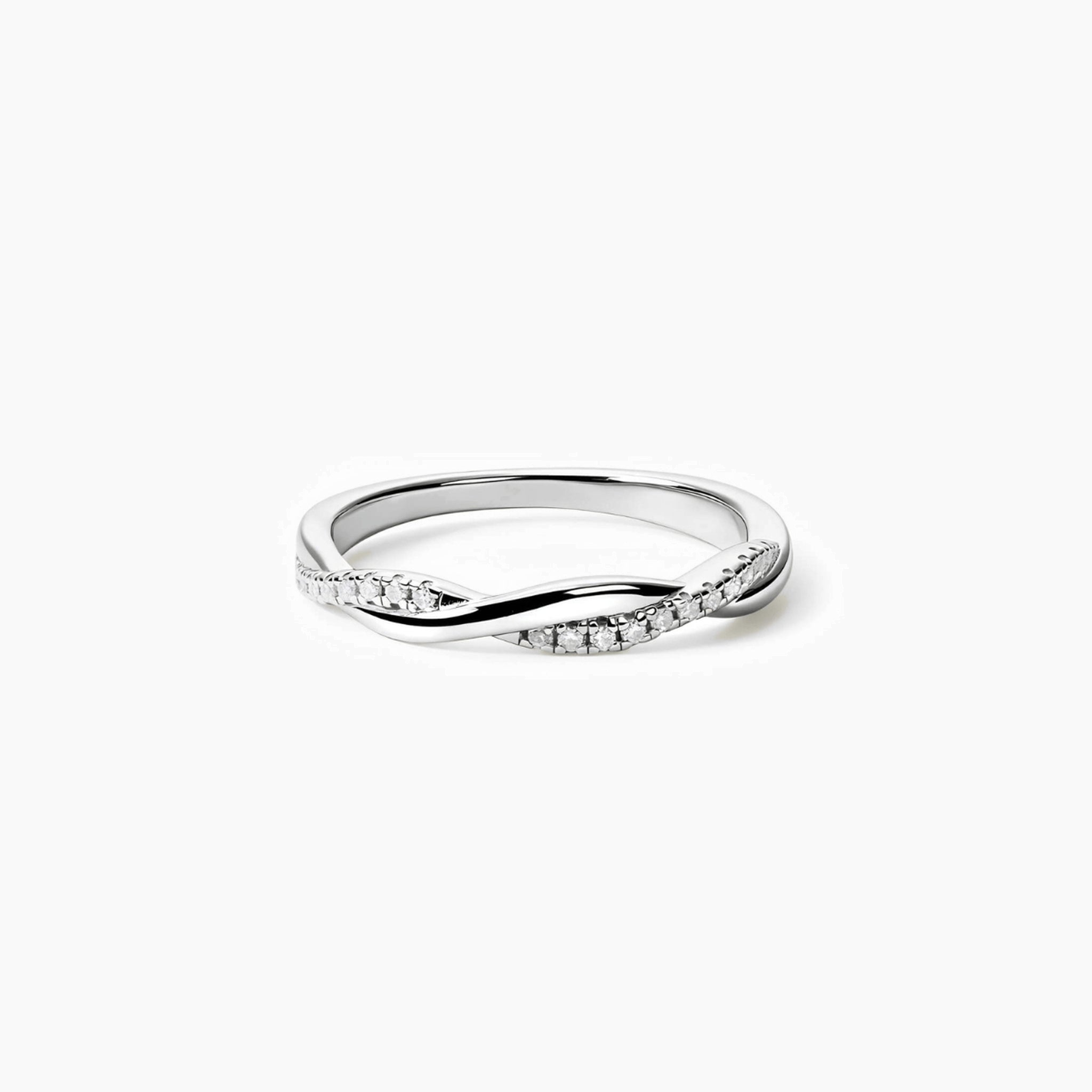 Moissanite twisted ring in white gold vermeil, front view.