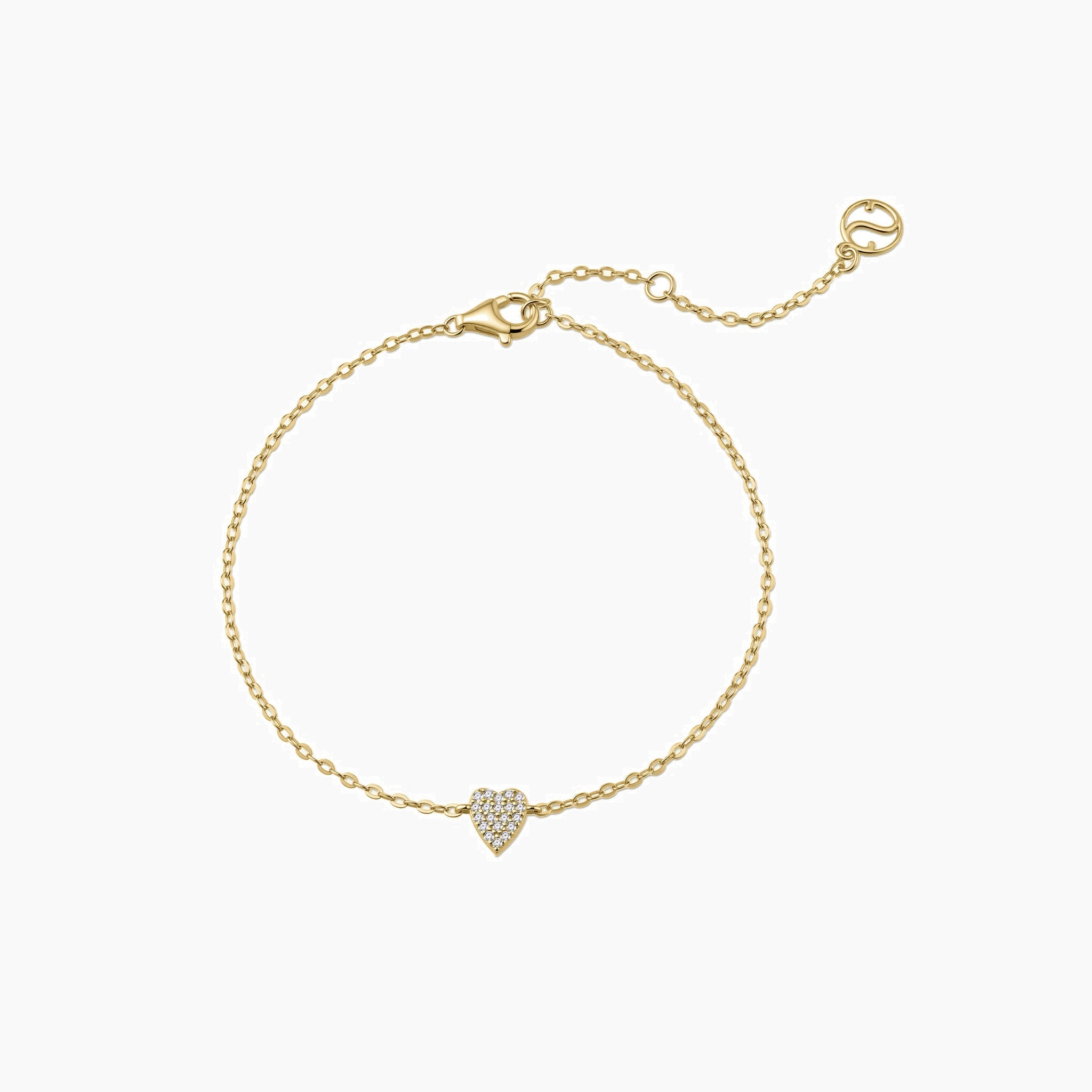 Pavé moissanite heart bracelet in yellow gold vermeil, full product view.