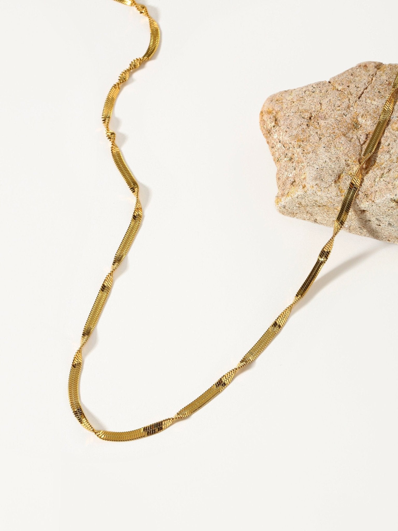 14K Gold Grand Herringbone Necklace – Baby Gold