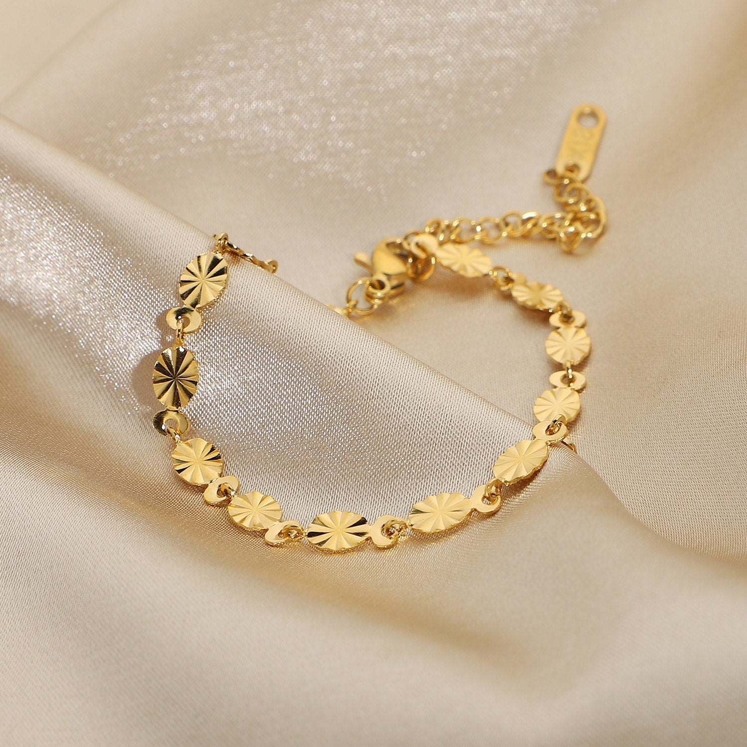 Gold Flower Bracelet - Women's Bracelets - Someone & HerOwn