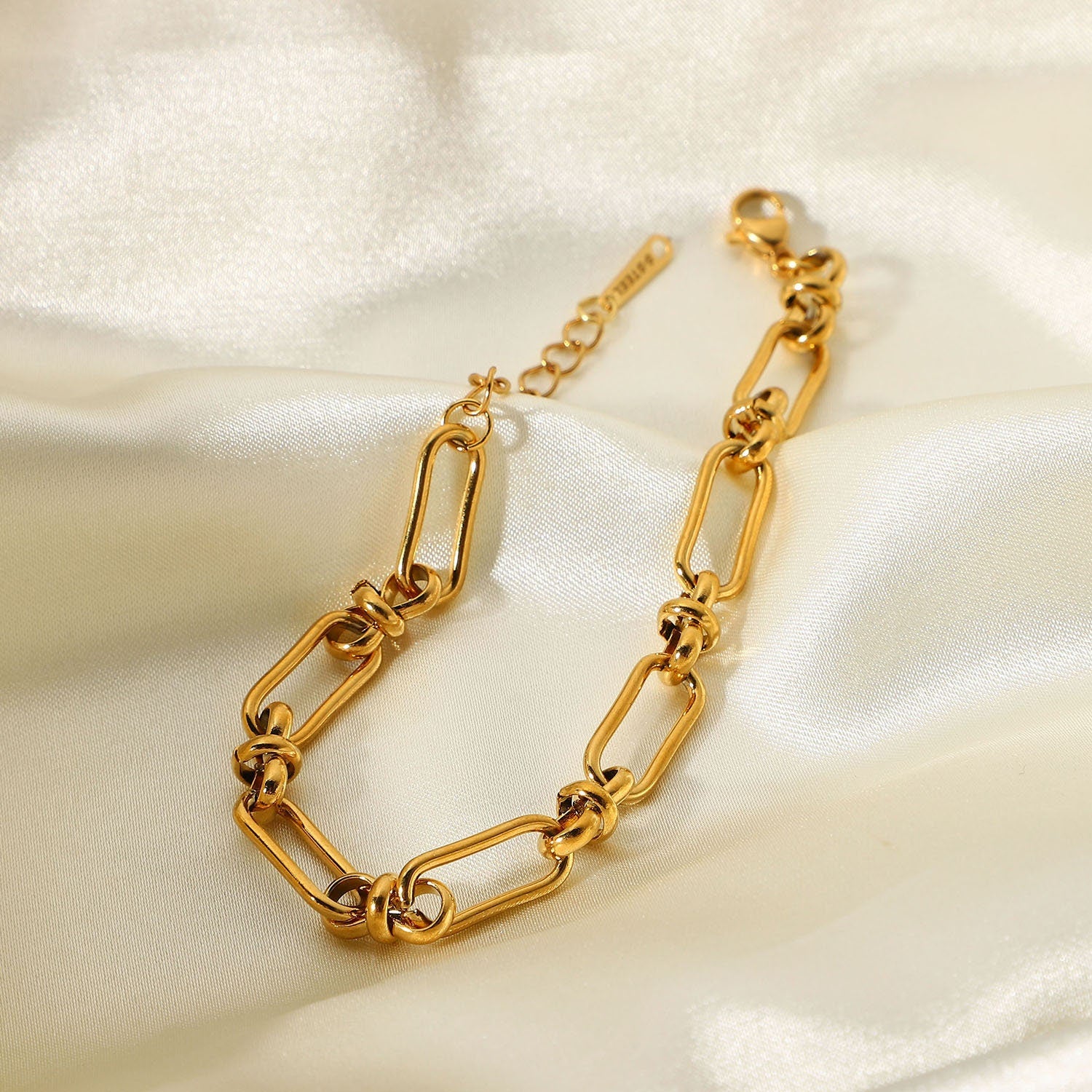 Chunky Link Bracelet - Women's Bracelets - Someone & HerOwn