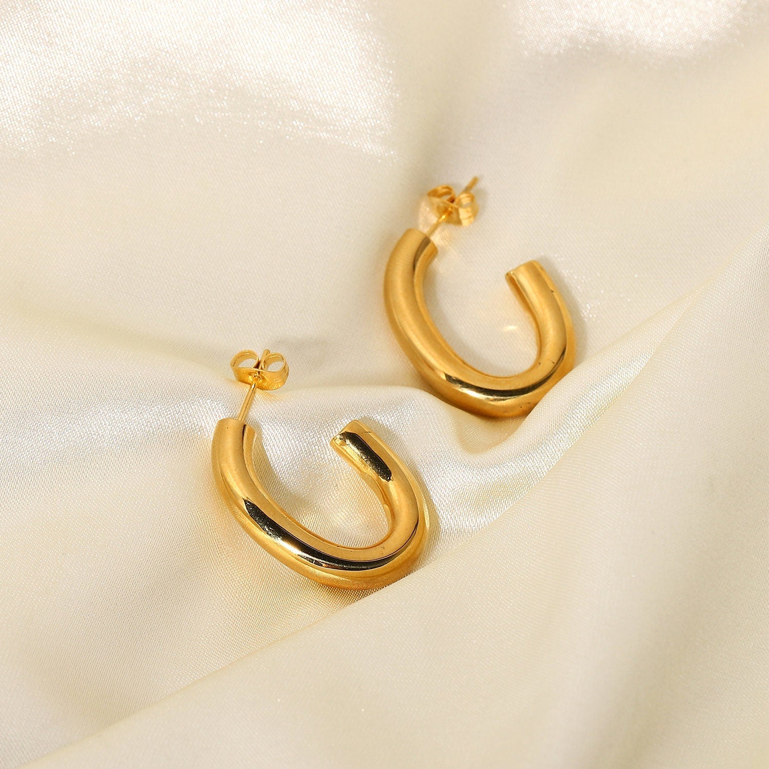 Oval Hoop Earrings - Women's Earrings - Someone & HerOwn